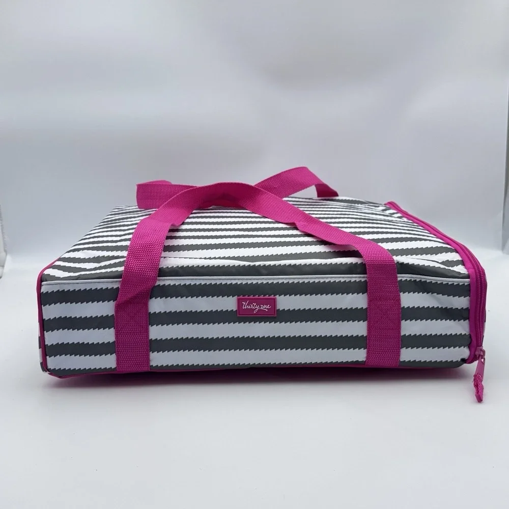 NEW! Thirty One Pack-A-Party Tote Bag Large Thermal Insulated Grey Wave Chevron